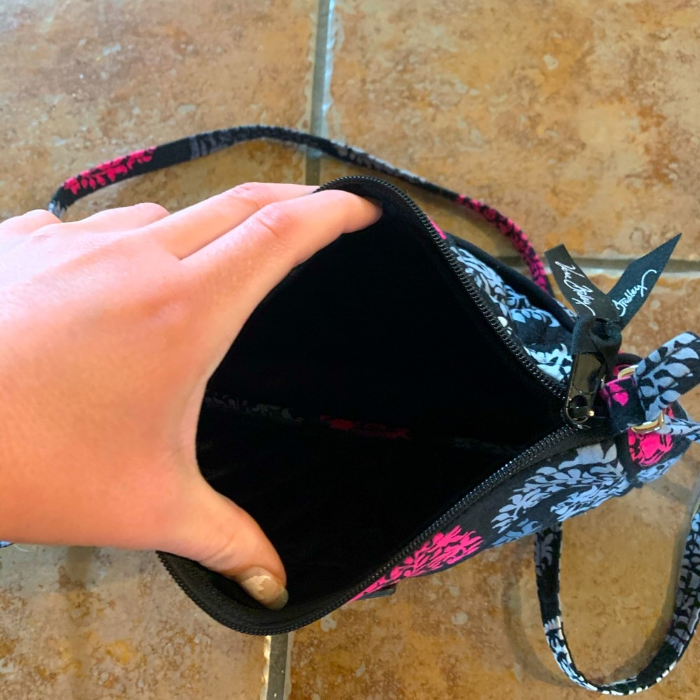 Vera Bradley cross body purse